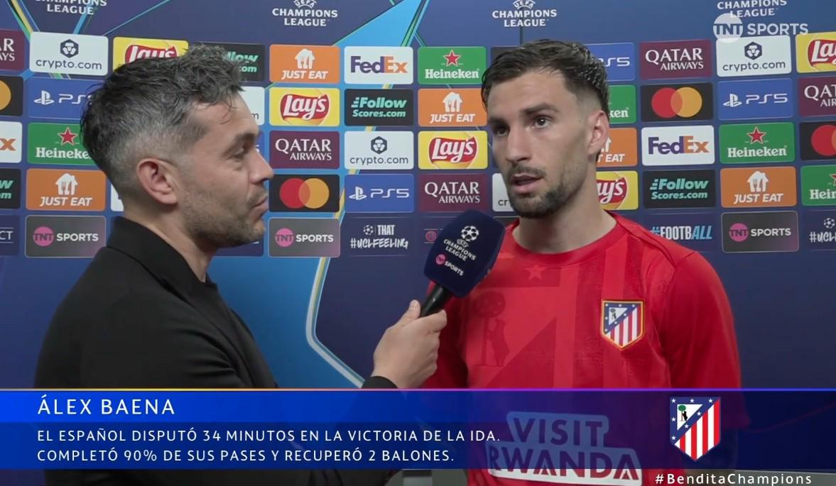 巴埃纳：昨天训练我们专门练了任意球，小蜘蛛当时一个都没进